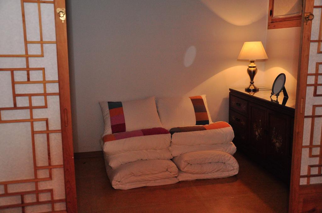 Hueahn Hanok Guesthouse Seoul Bilik gambar