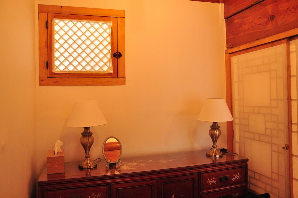 Hueahn Hanok Guesthouse Seoul Bilik gambar